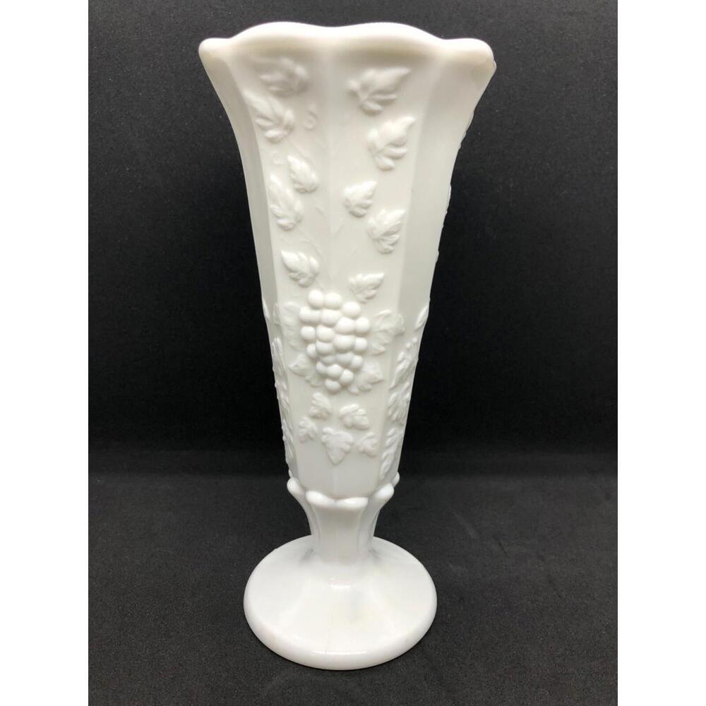 Vintage Westmoreland Paneled Grapevine Milkglass 8" Vase MCM